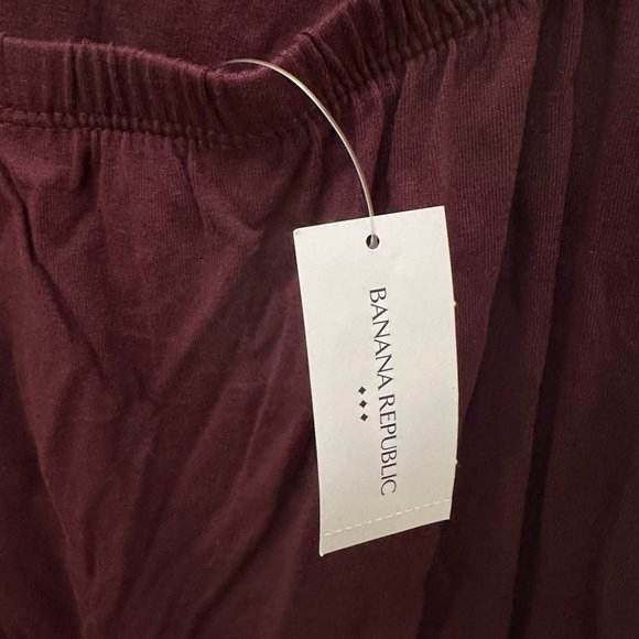 BANANA REPUBLIC Women's MIXED MEDIA TOP Size, XS, Color Pinot Noir - Picture 4 of 6